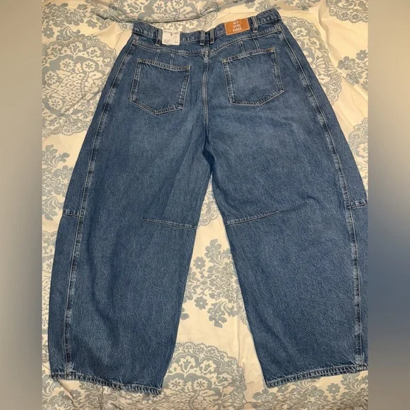 We The Free Crvy Venus High Rise Barrel Jeans - Picture 6 of 10